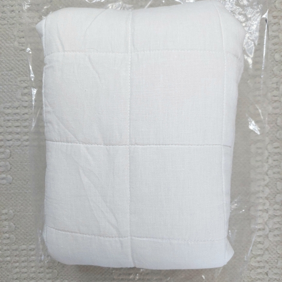 NWOT! Quince Linen Set Of 2 White Box Quilted Shams! --King (S4) - Picture 5 of 8